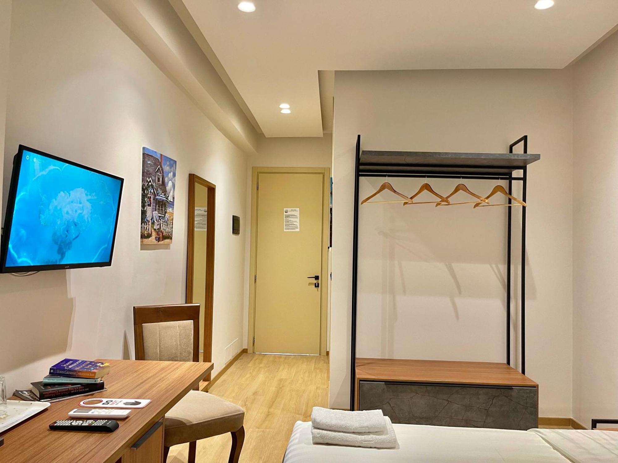 Bujtina Apsus Hotel Berat Luaran gambar