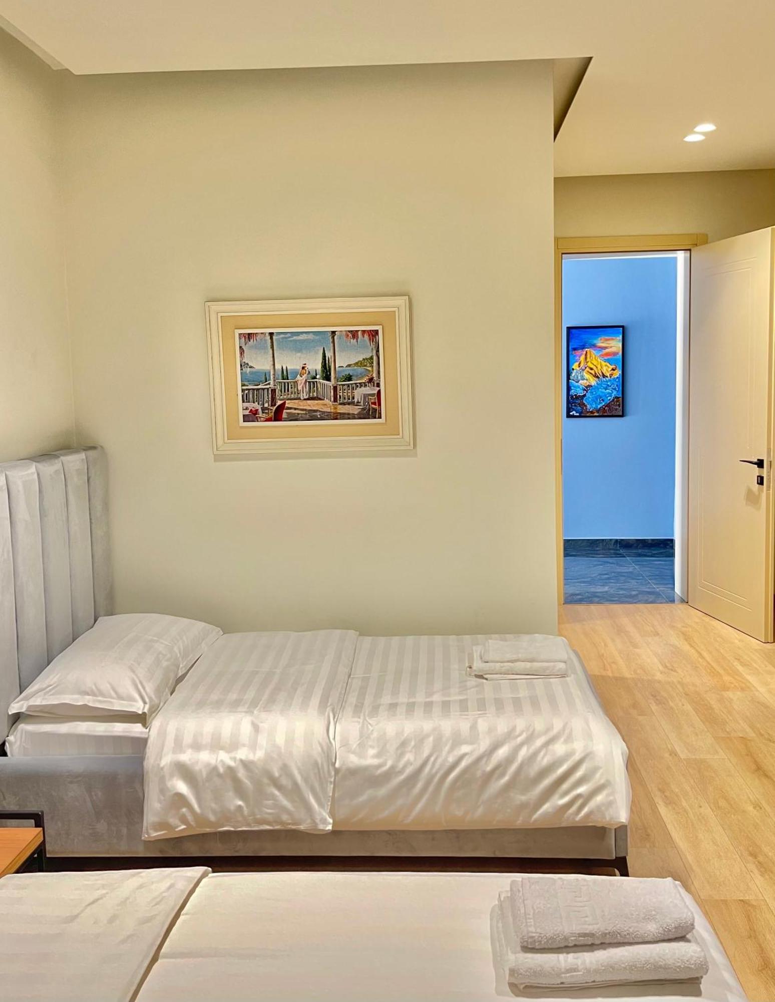 Bujtina Apsus Hotel Berat Luaran gambar